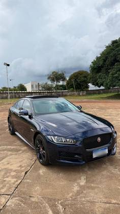JAGUAR XE 2.0 16V SI4 TURBO GASOLINA R-SPORT 4P AUTOMÁTICO